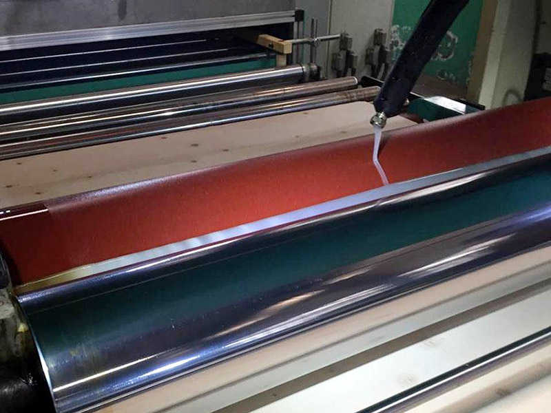 絲網(wǎng)印和熱轉(zhuǎn)印哪個(gè)好？揭秘哪個(gè)更適合你的需求